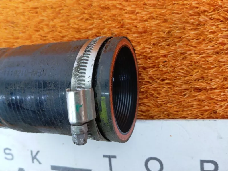 Патрубок интеркулера