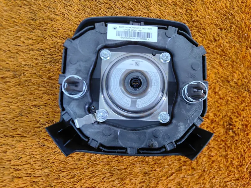 Подушка безопасности в руль