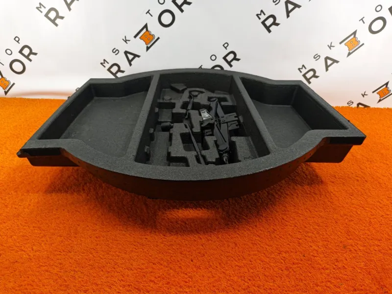 Ящик для инструментов