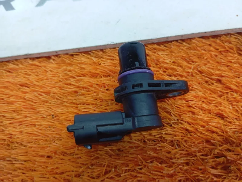 Датчик положения распредвала