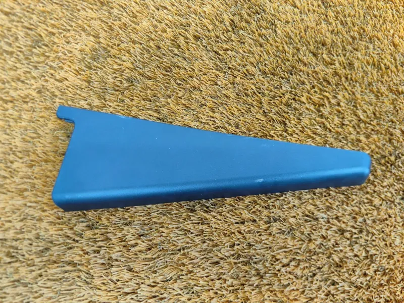 Накладка двери