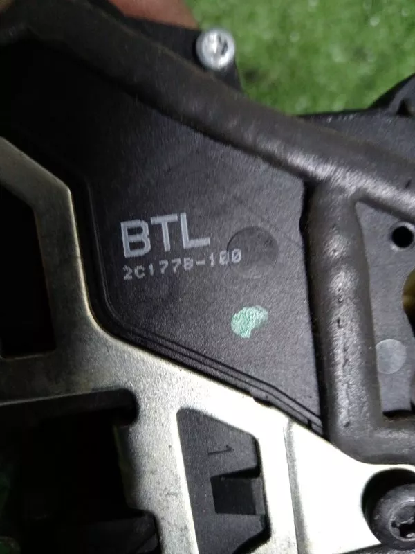 Замок двери BMW 3-Series 2005 51217059973 E90, передний левый