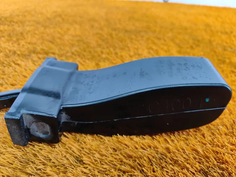 Ограничитель двери