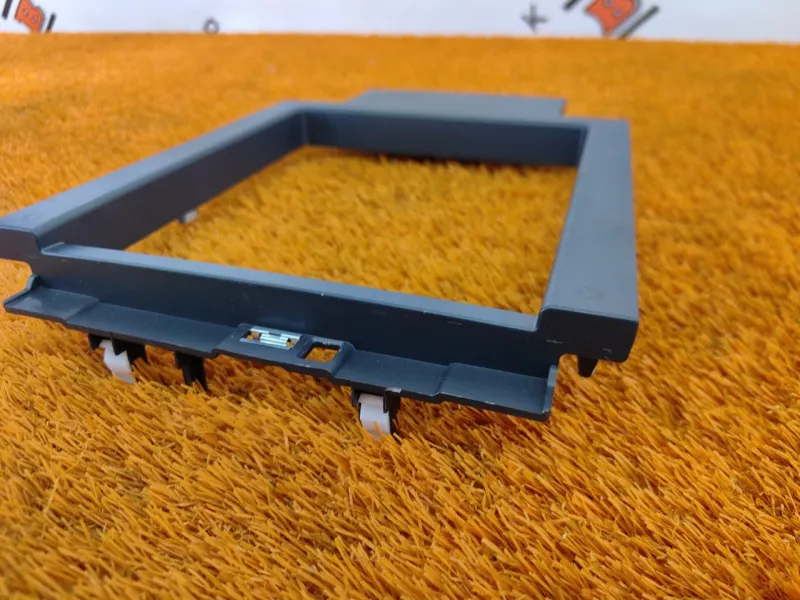 Накладка подлокотника