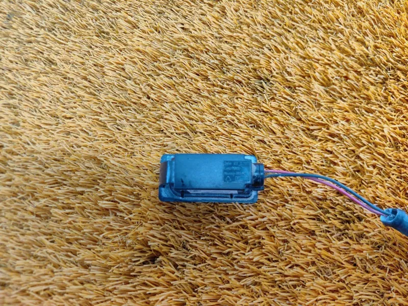 Фонарь подсветки номера