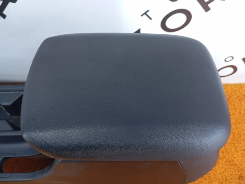 Консоль центральная