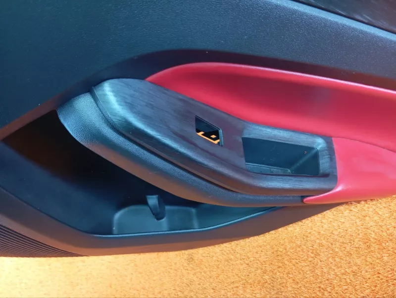 Обшивка двери