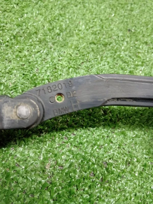 Ограничитель двери BMW 5-Series 2011 51227185637 F10/F11, задний правый