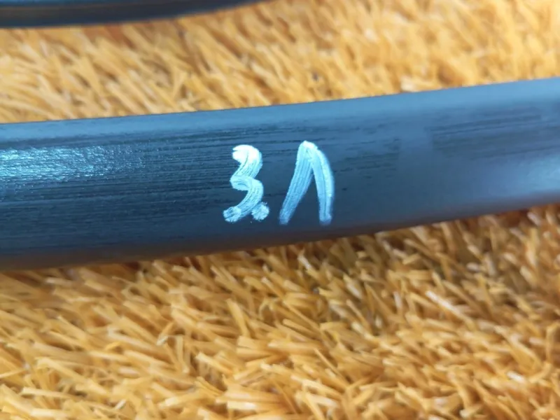 Уплотнитель двери