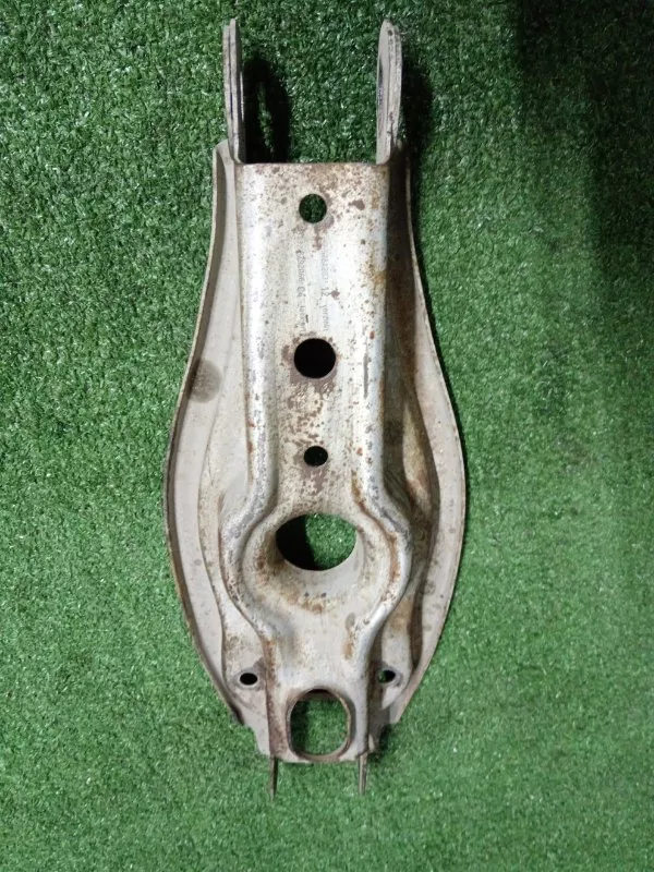 Рычаг подвески