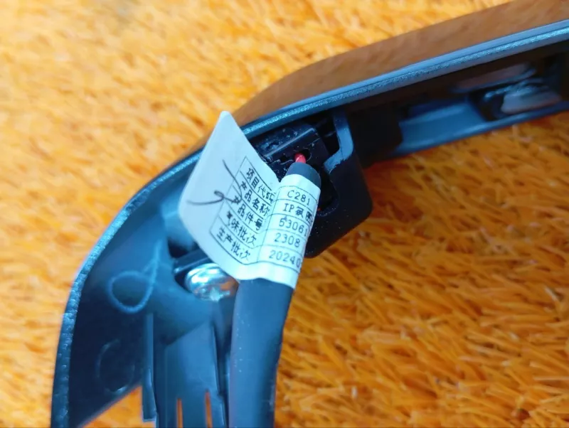 Декоративная накладка торпедо