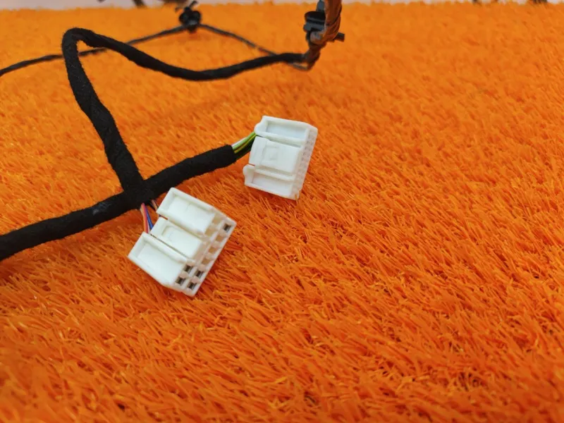 Проводка двери