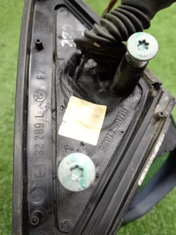 Зеркало боковое