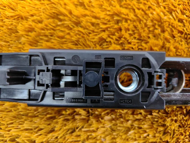 Механизм регулировки ремня безопасности