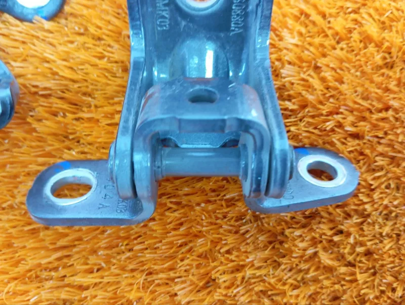 Петля двери Changan CS55 Plus 2024 6206040MK03 JL473ZQ7, задняя правая