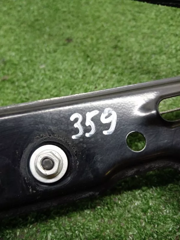 Стеклоподъемник BMW 1-Series 2007 51337138465 E87, передний левый