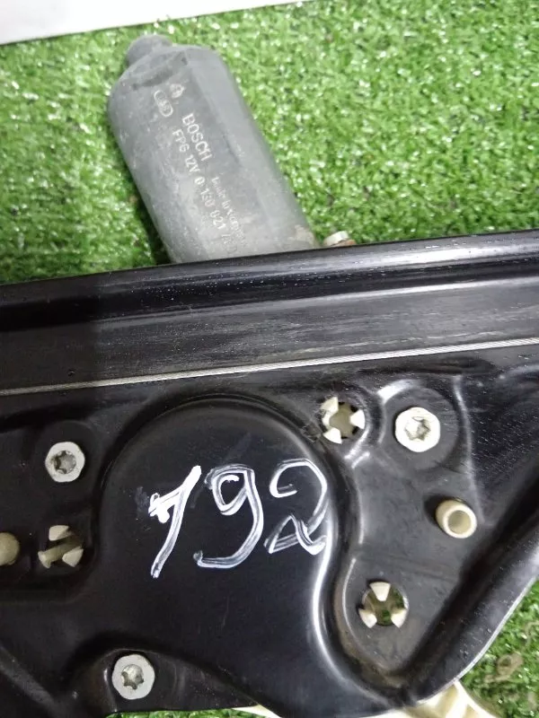 Стеклоподъемник BMW X5 2011 51357166381 E70, задний левый