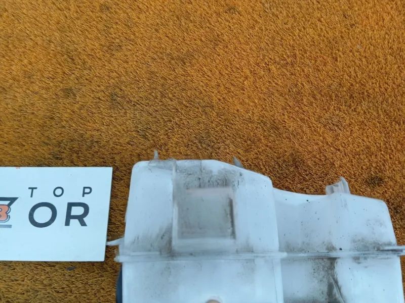 Бачок омывателя