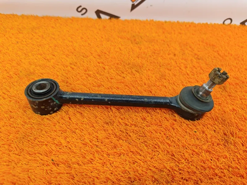 Рычаг подвески