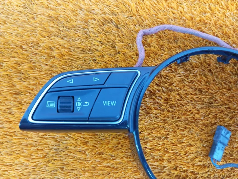 Накладка рулевого колеса (Молдинг руля)