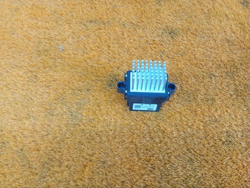 Резистор отопителя