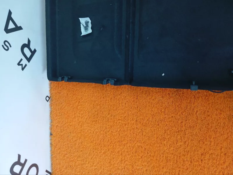 Полка багажника