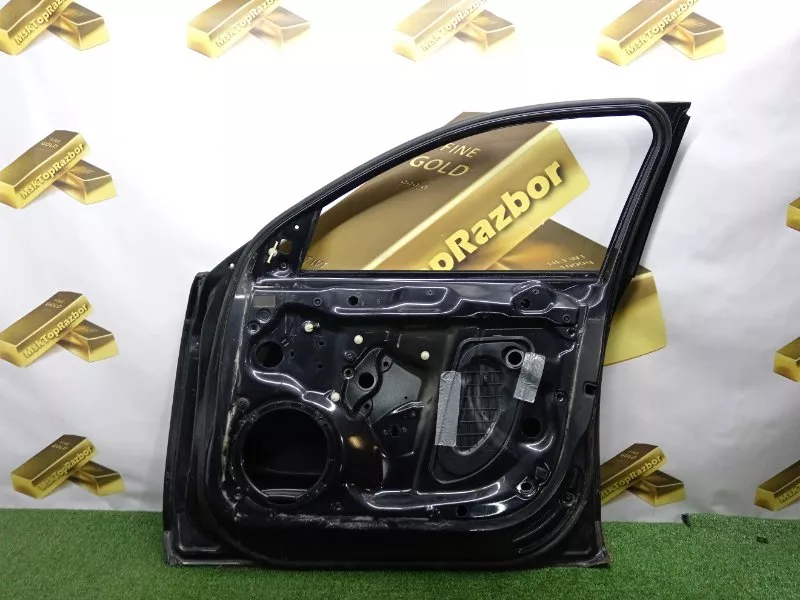 Дверь Audi A4 2010 8K0831052J B8, передняя правая