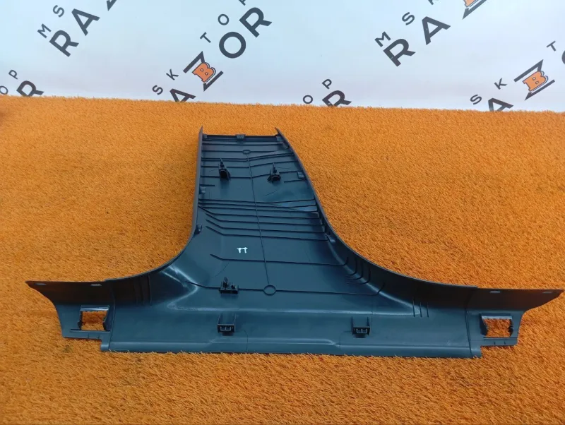 Обшивка стойки