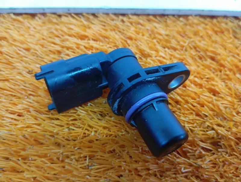 Датчик положения распредвала