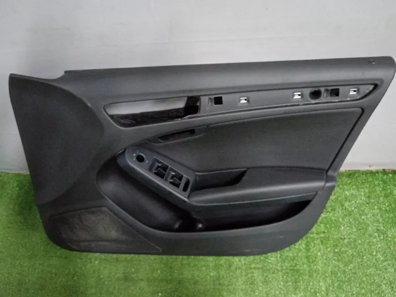 Обшивка двери Audi A5 2010 8T8867304EWFA 8T, передняя правая