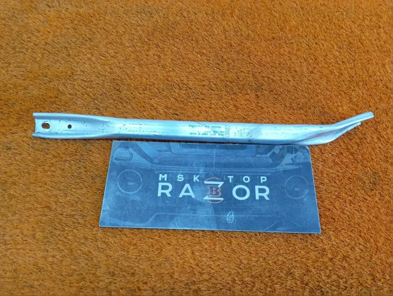 Распорка стоек