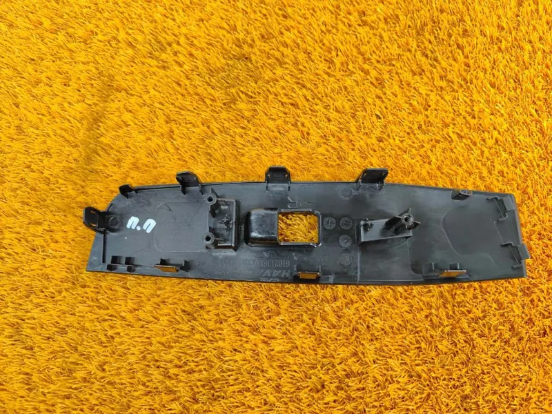 Молдинг двери