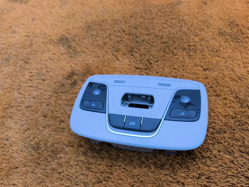 Плафон салона