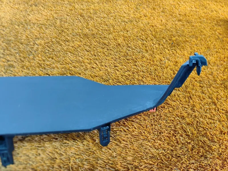 Накладка на торпедо