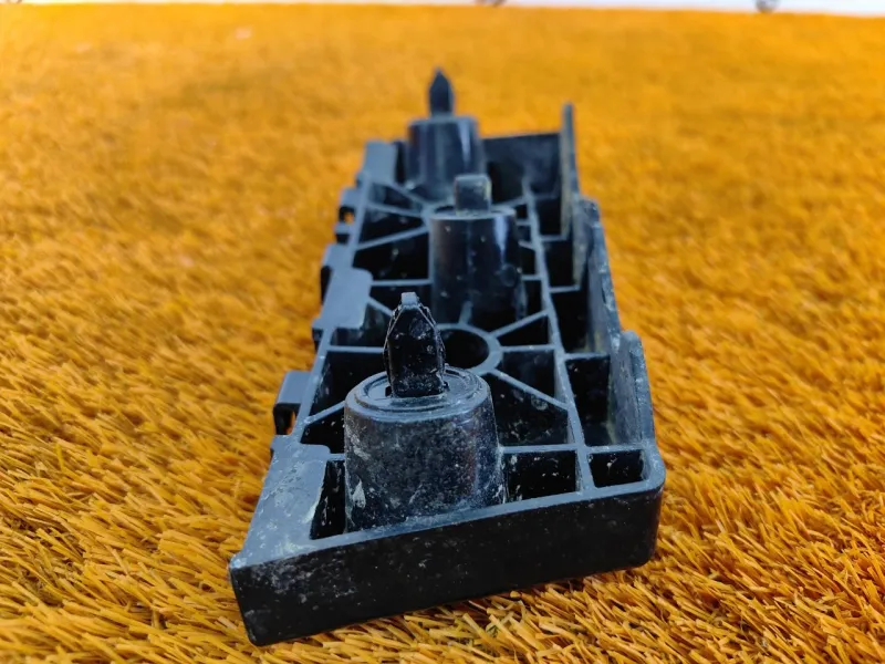 Кронштейн бампера