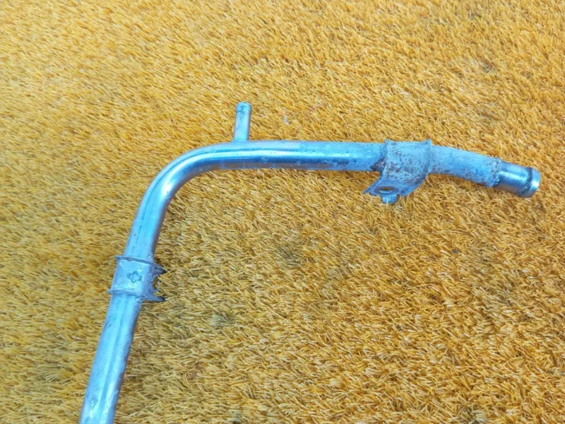 Трубка системы охлаждения