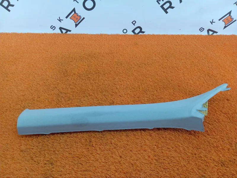 Накладка на стойку кузова