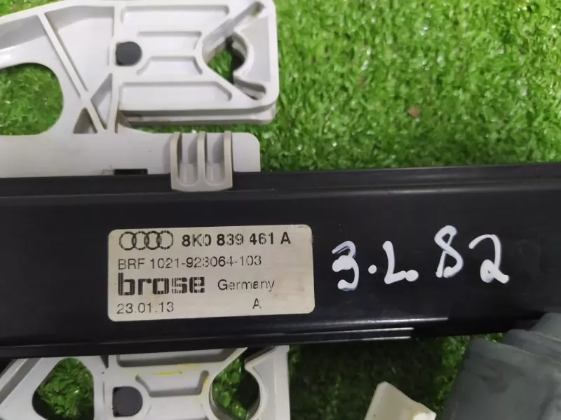 Стеклоподъемник Audi A4 2011 8K0839461A 8K2, задний левый