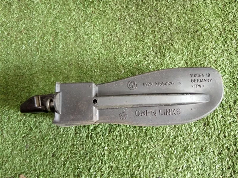 Ограничитель двери