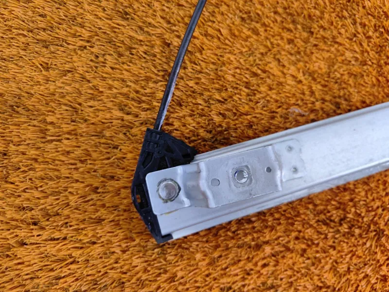 Стеклоподъемник