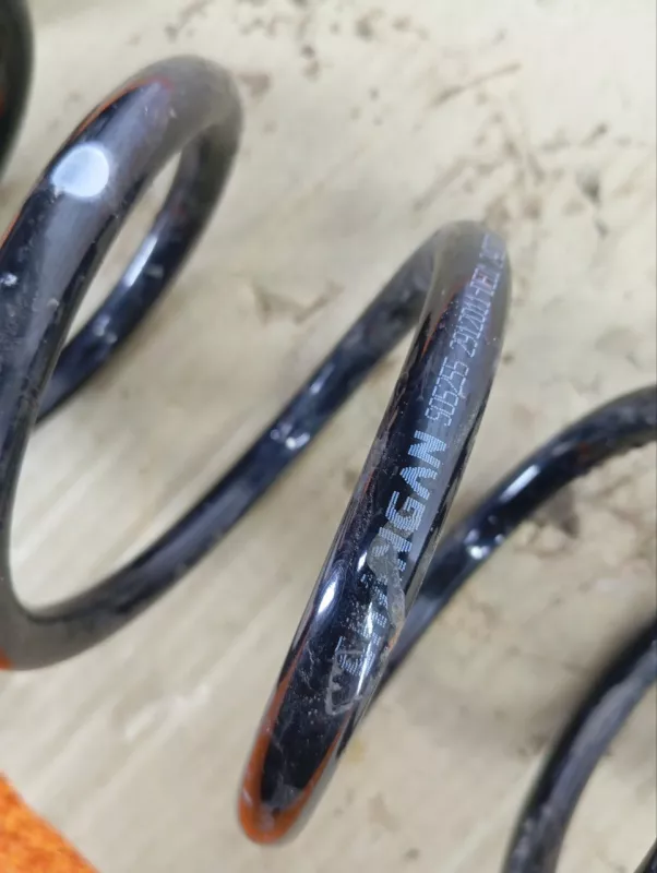 Пружина подвески