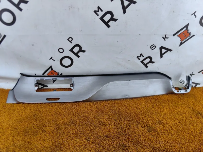 Декоративная накладка торпедо