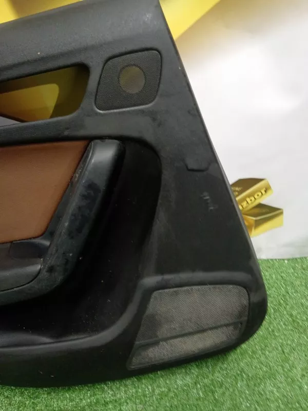 Обшивка двери Audi A4 2009 8K0867303G B8, задняя левая