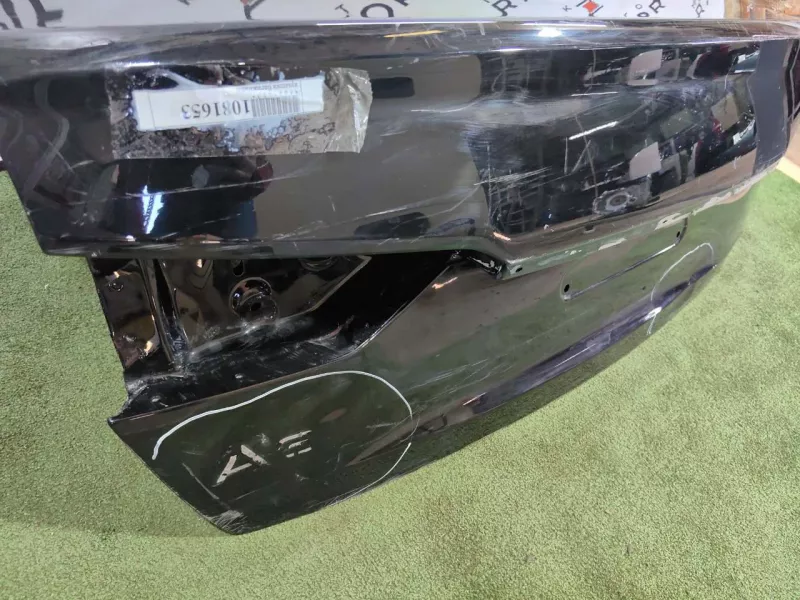 Крышка багажника Audi A6 2020 4K5827025, задняя
