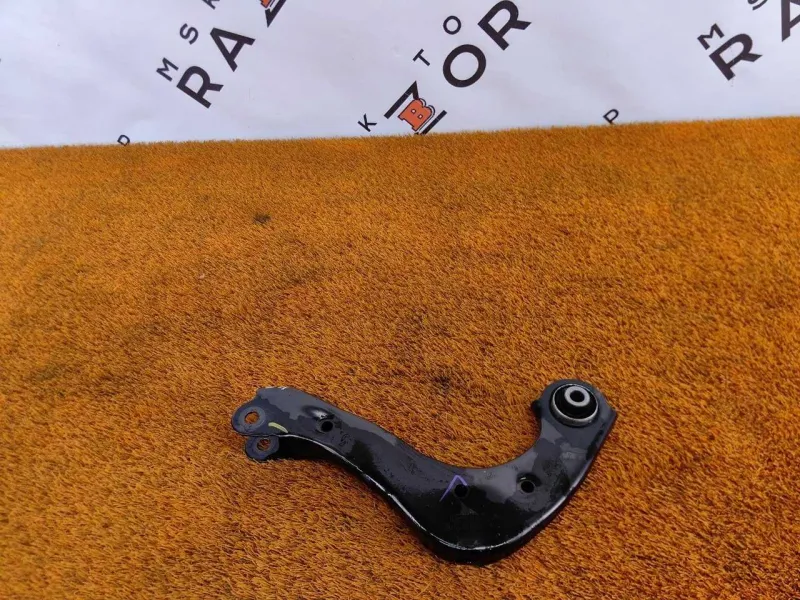 Рычаг подвески