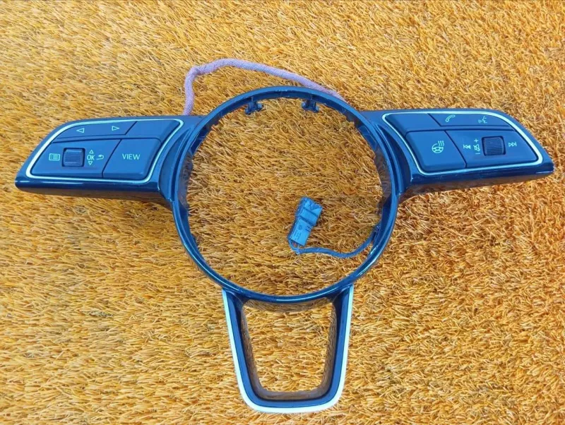 Накладка рулевого колеса (Молдинг руля)