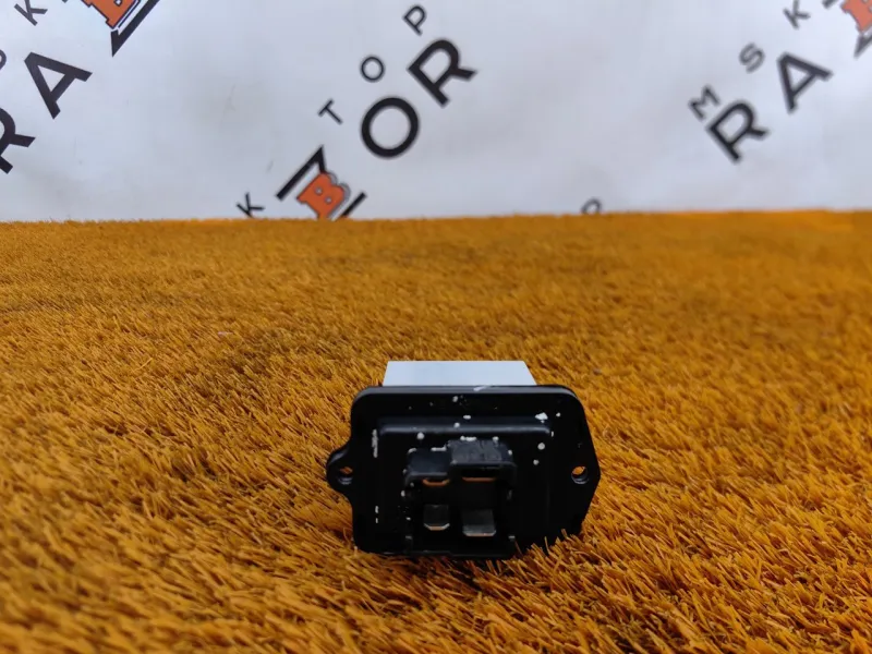 Резистор отопителя