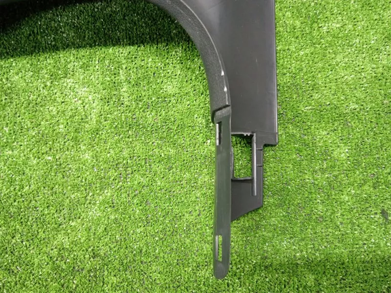 Накладка на стойку кузова