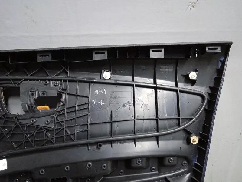 Обшивка двери BMW 1-Series 2008 51417133299 E87, передняя левая