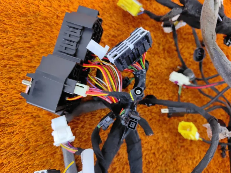 Проводка салона